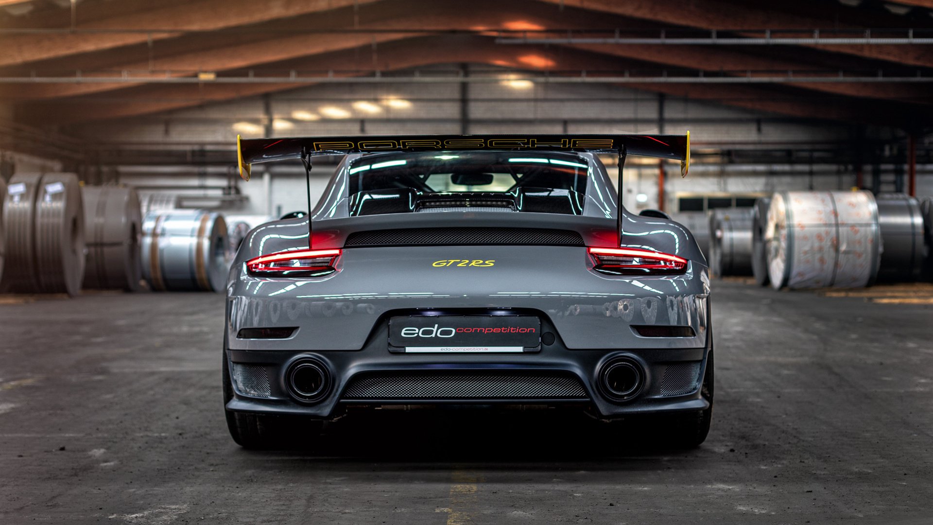 王楚钦赛场表现获赞乒乓球世锦赛，王楚钦2020乒乓球比赛视频